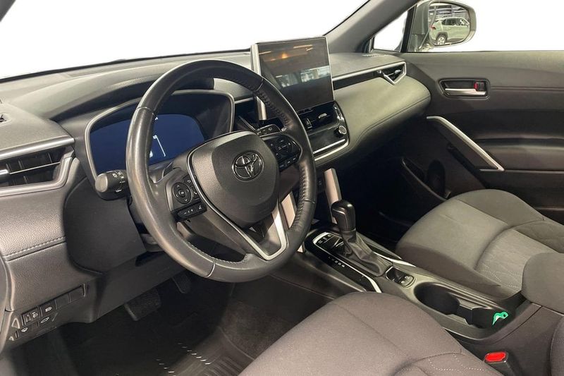 Toyota Corolla Cross bild 14