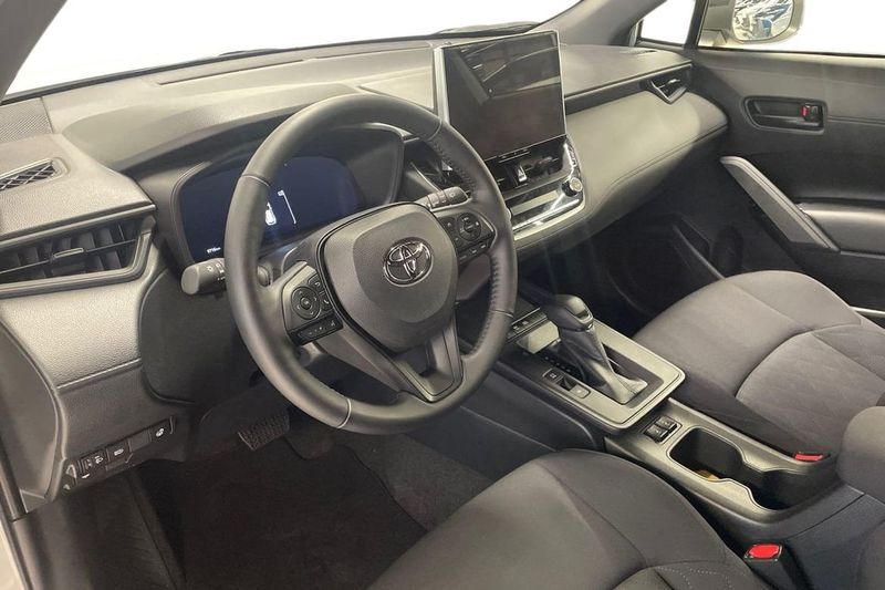 Toyota Corolla Cross bild 14