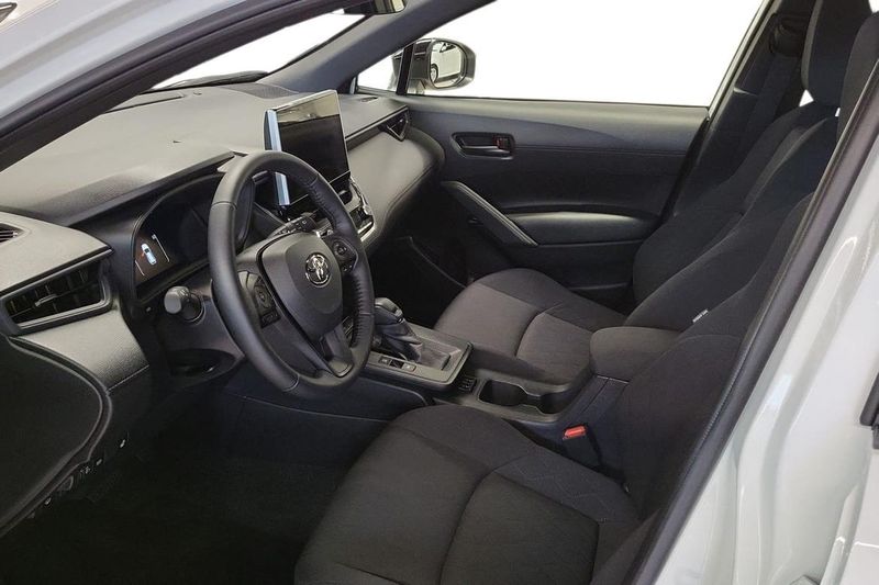 Toyota Corolla Cross bild 13