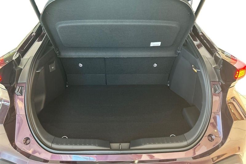 Toyota C-HR bild 12