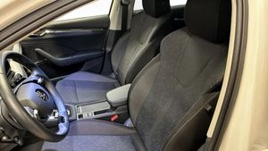 Skoda Octavia bild 8