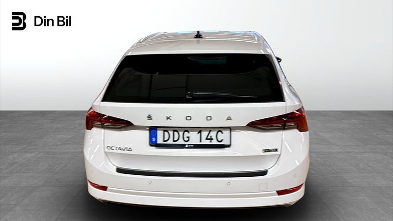 Skoda Octavia bild 5