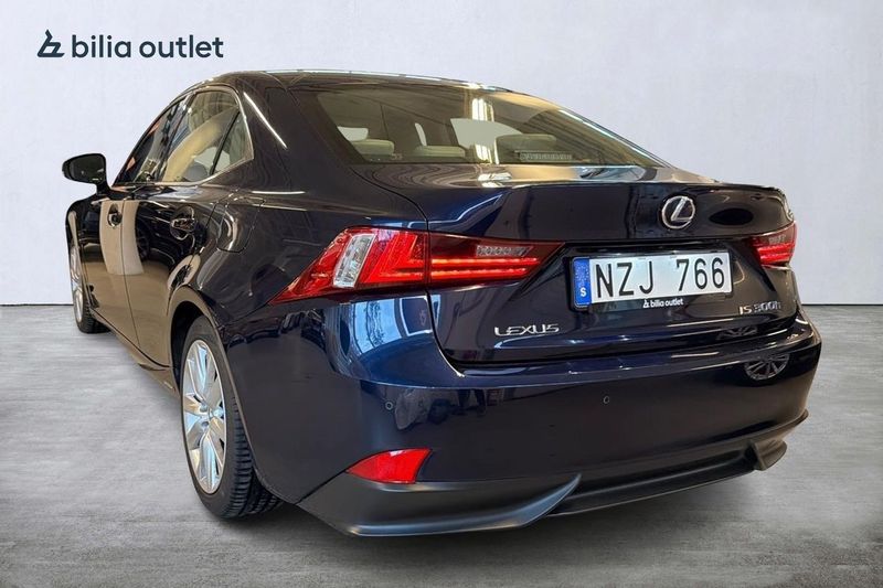 Lexus IS bild 5