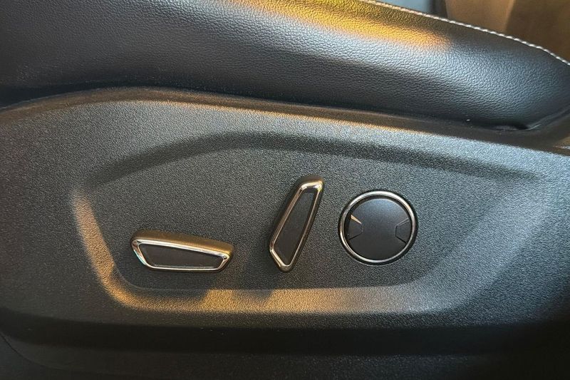 Ford Edge bild 19