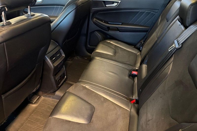 Ford Edge bild 21