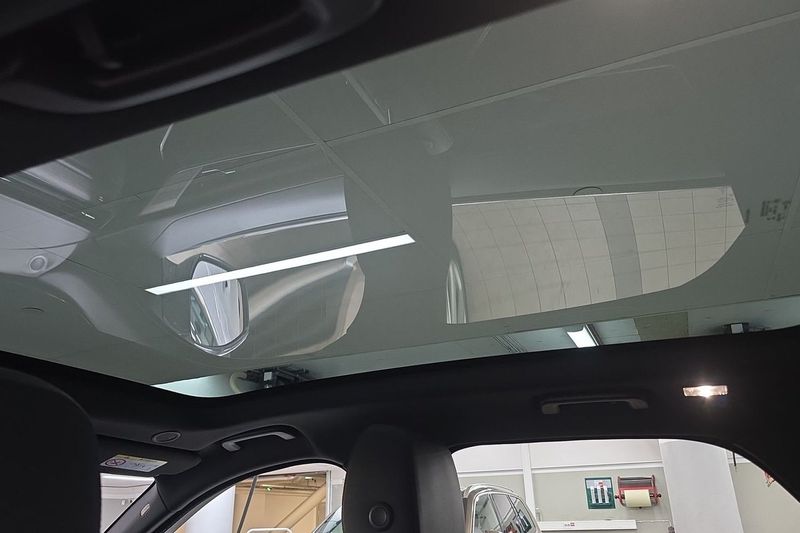 Jaguar F-Pace bild 15