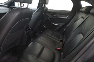 Jaguar F-Pace bild 17