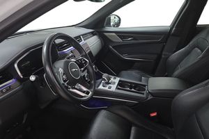 Jaguar F-Pace bild 9