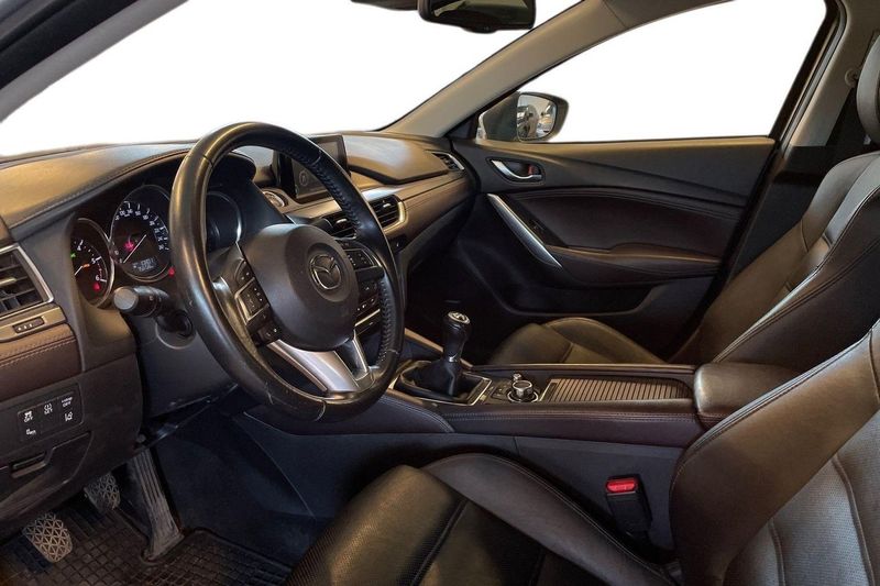 Mazda 6 bild 9