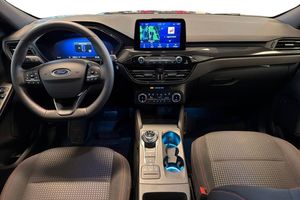 Ford Kuga bild 14