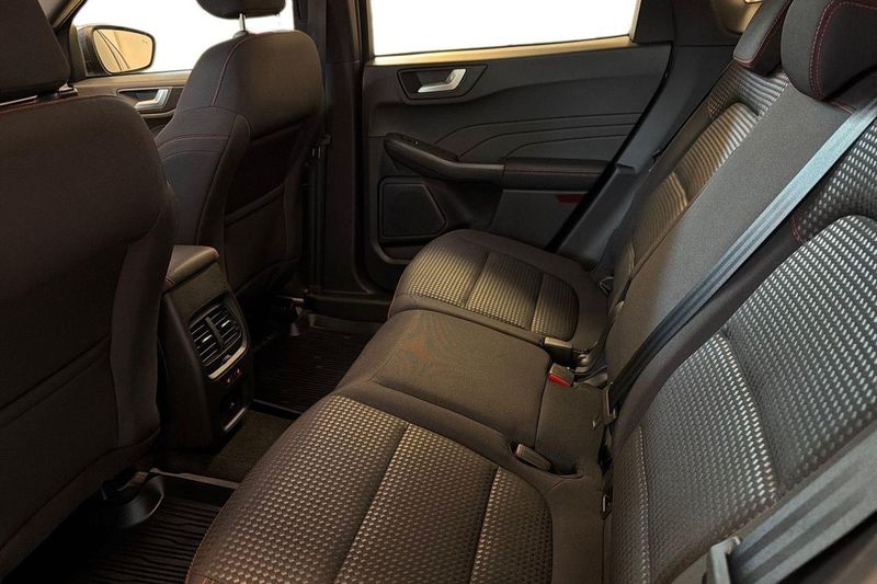 Ford Kuga bild 12