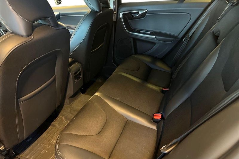 Volvo V60 bild 16
