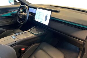 Lynk & Co 08 bild 10