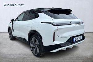 Lynk & Co 08 bild 8