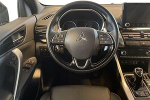 Mitsubishi Eclipse Cross bild 13