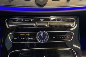 Mercedes E200 bild 16