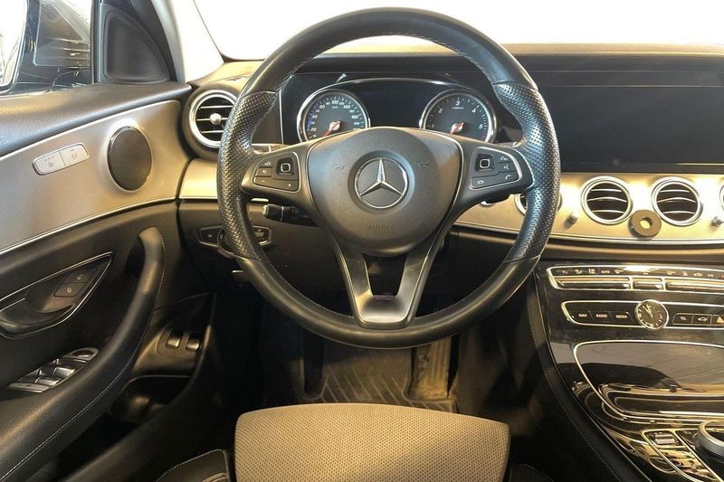 Mercedes E200 bild 12