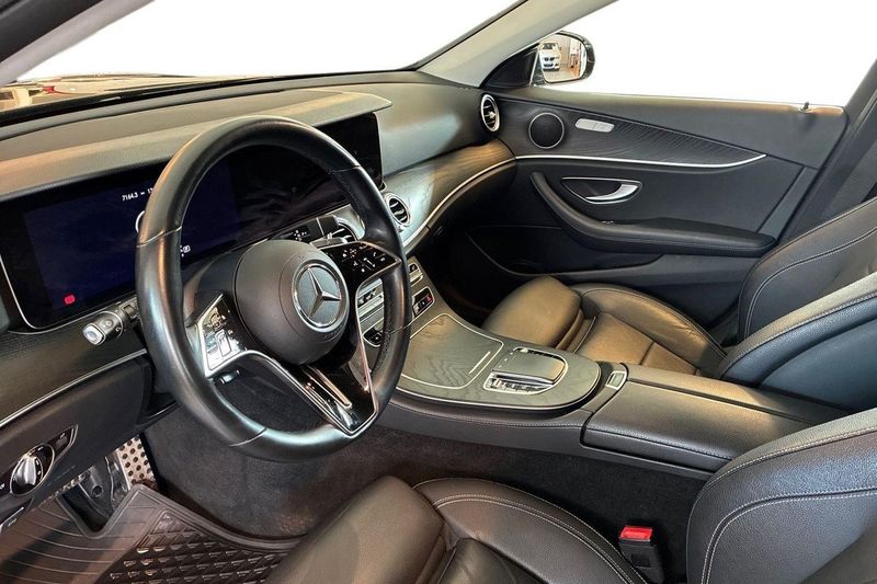 Mercedes E220 bild 9