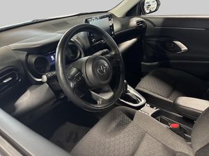 Toyota Yaris Cross bild 13