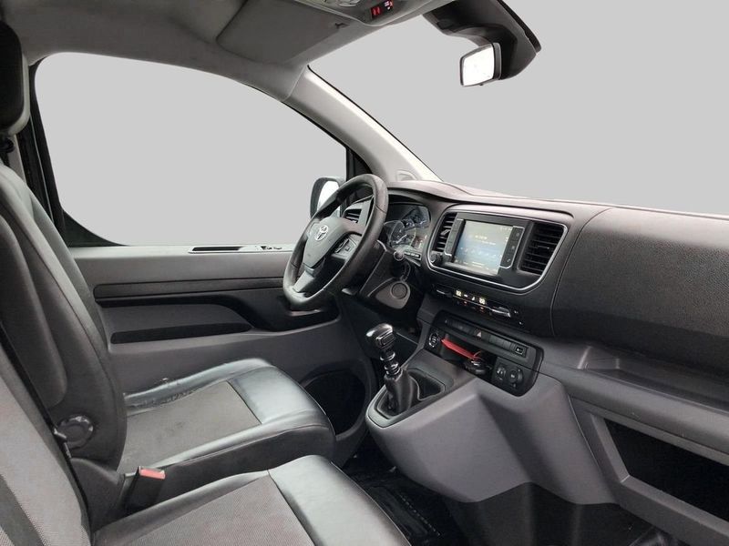 Toyota Proace bild 9