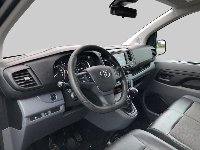 Toyota Proace bild 11