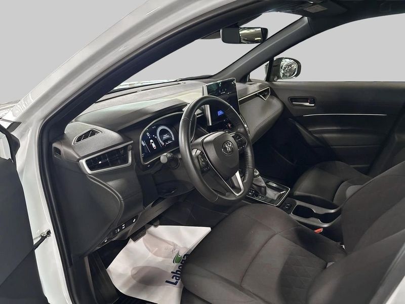Toyota Corolla Cross bild 13