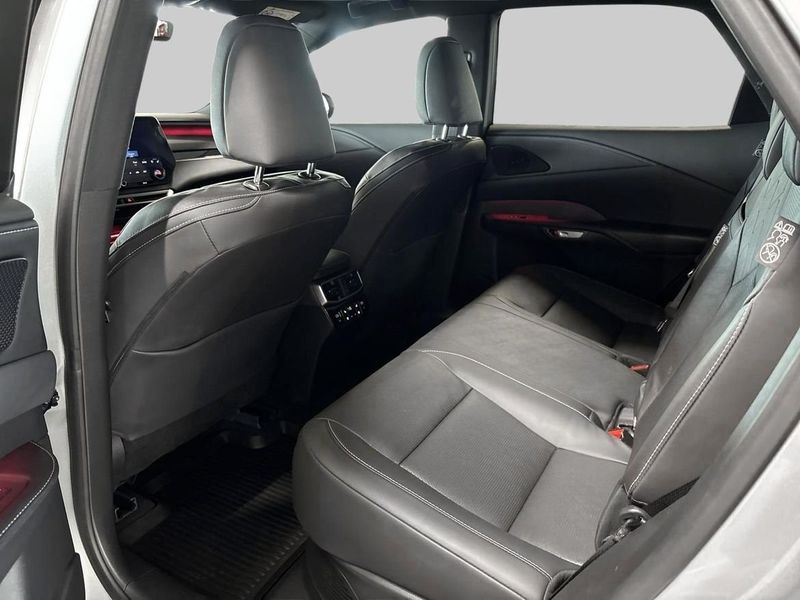 Lexus RX bild 10