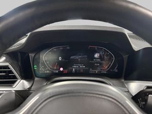 BMW 330 bild 14