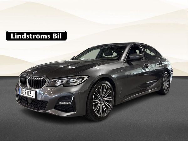 BMW 330 i M-Sport Dragkrok Sommar/Vinterhjul 258hk - 2019
