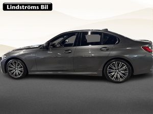 BMW 330 bild 6