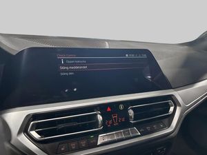 BMW 330 bild 16