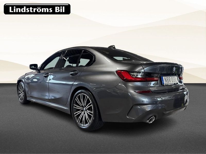 BMW 330 bild 4