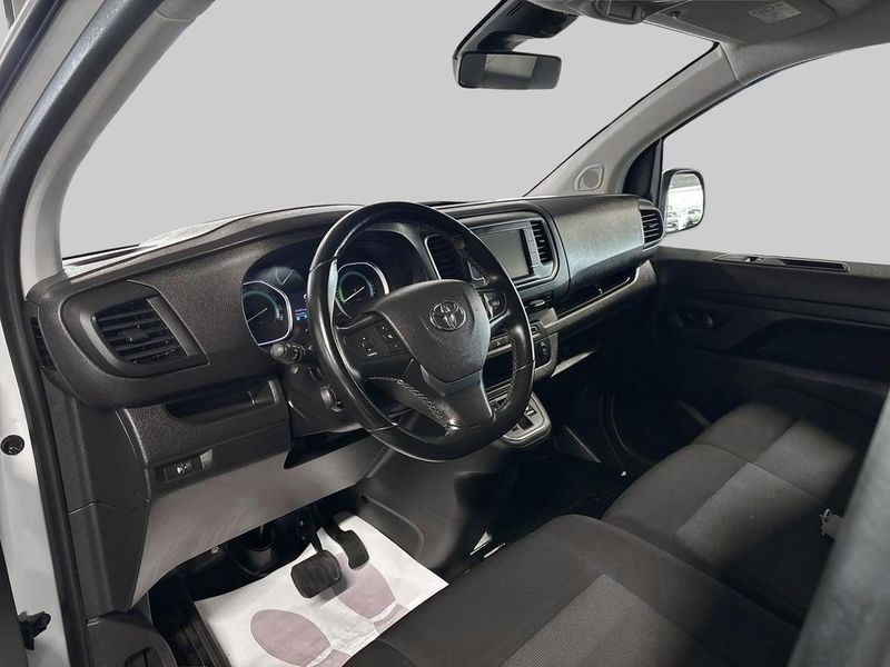Toyota Proace bild 14
