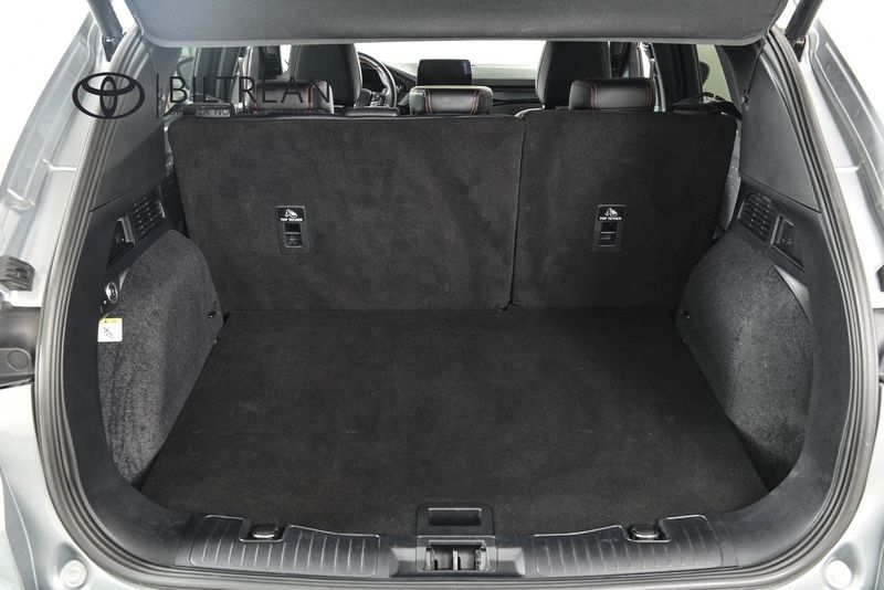 Ford Kuga bild 9