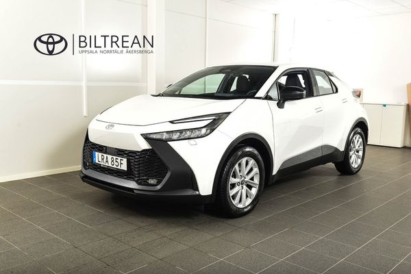 Toyota C-HR 2,0 Plug-in Active Backkamera Carplay Navi Rattvärme - 2025