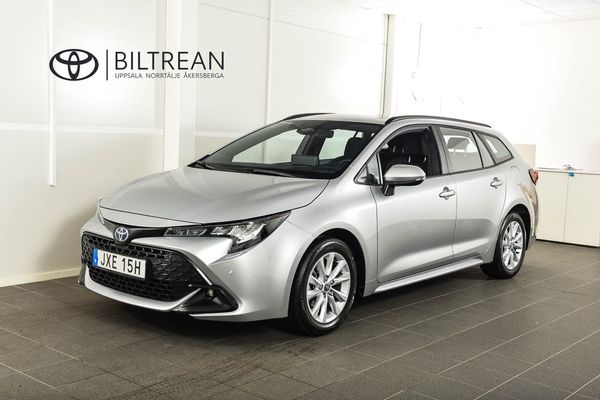 Toyota Corolla Kombi 1,8 Elhybrid Active Plus 140hk MOMS Backkamera - 2024