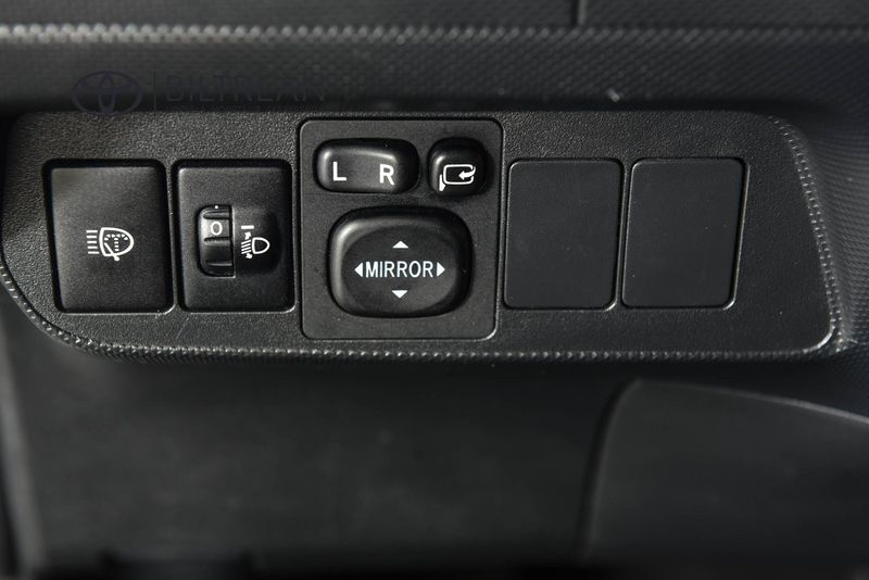 Toyota Auris bild 11