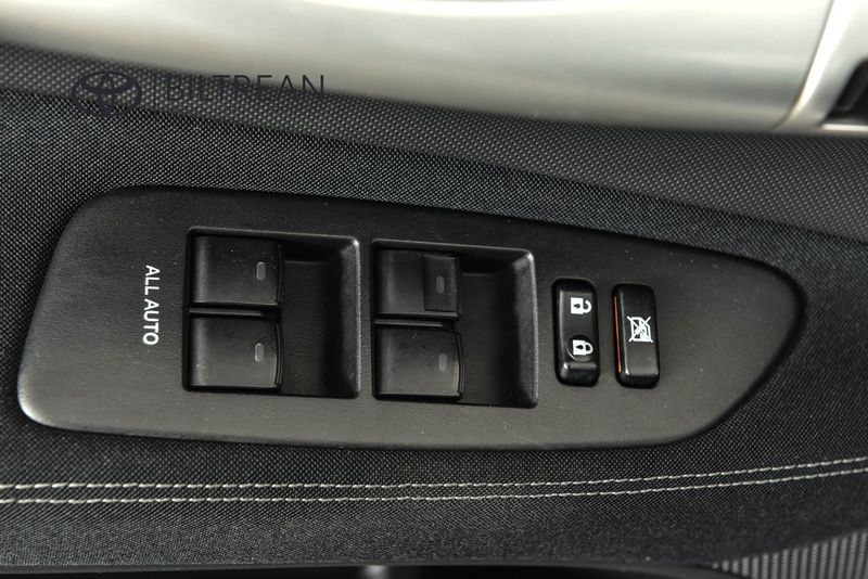 Toyota Auris bild 10