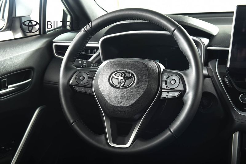 Toyota Corolla Cross bild 8