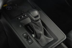 Toyota Corolla Cross bild 13