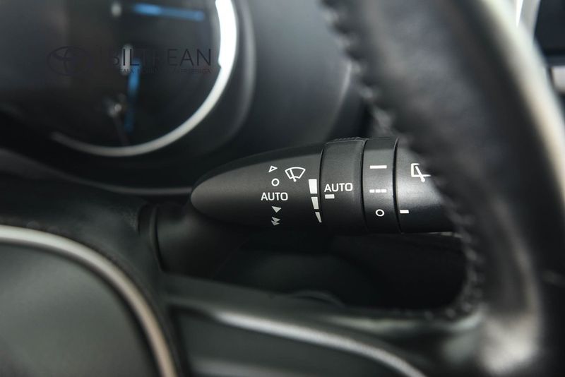 Toyota RAV4 bild 13