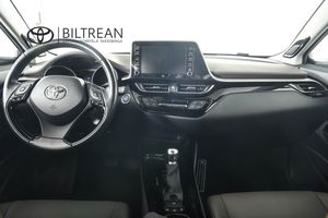 Toyota C-HR bild 8