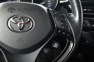 Toyota C-HR bild 12