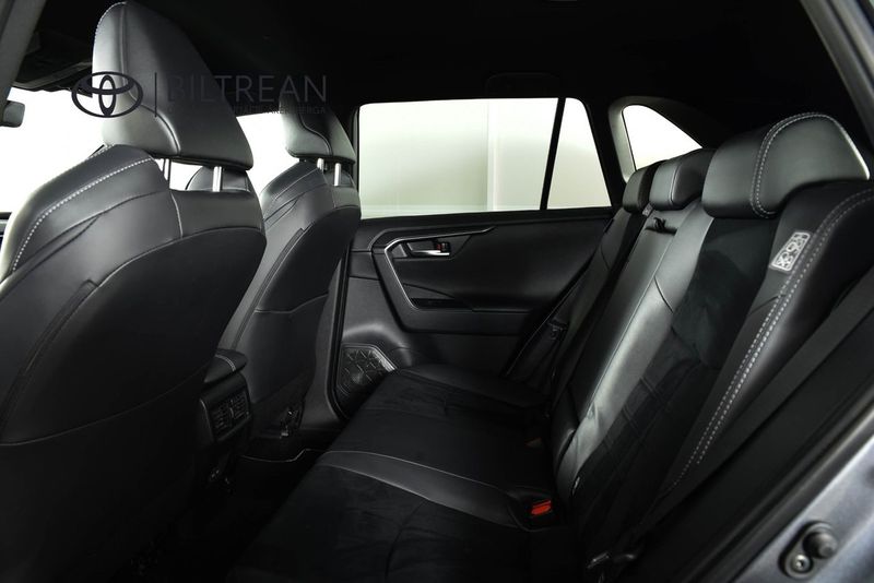 Toyota RAV4 bild 7