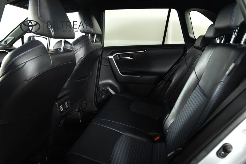 Toyota RAV4 bild 7