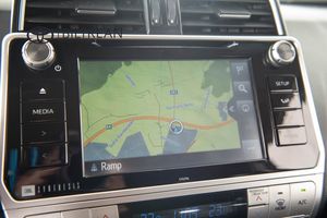 Toyota Land Cruiser bild 16