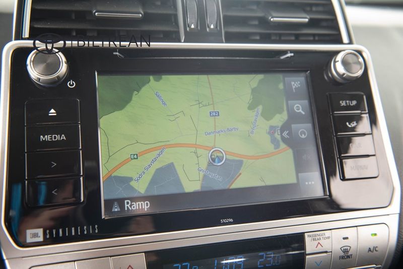 Toyota Land Cruiser bild 16