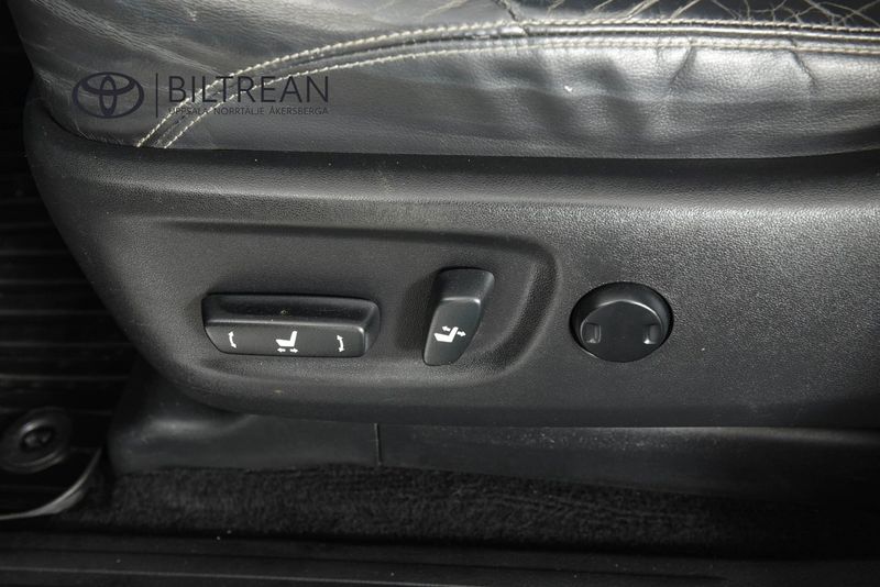 Toyota Land Cruiser bild 12