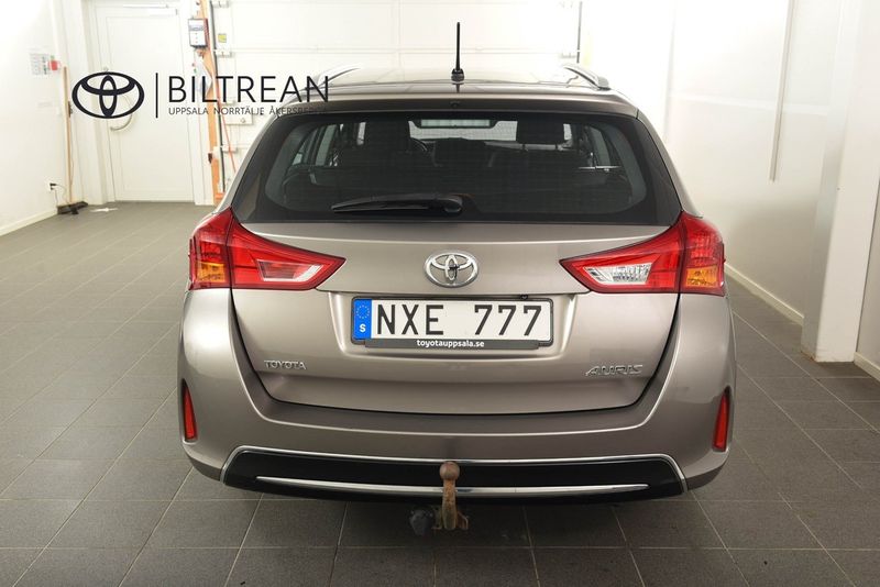 Toyota Auris bild 4