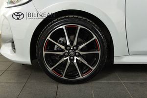 Toyota Yaris bild 17